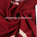 Camadas brancas e vermelhas de camadas duplas de algodão